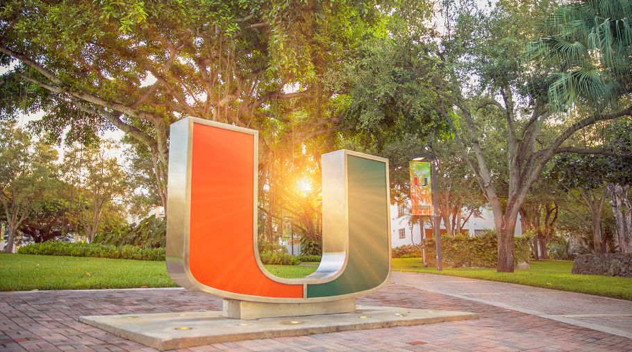 U statue with sunburst